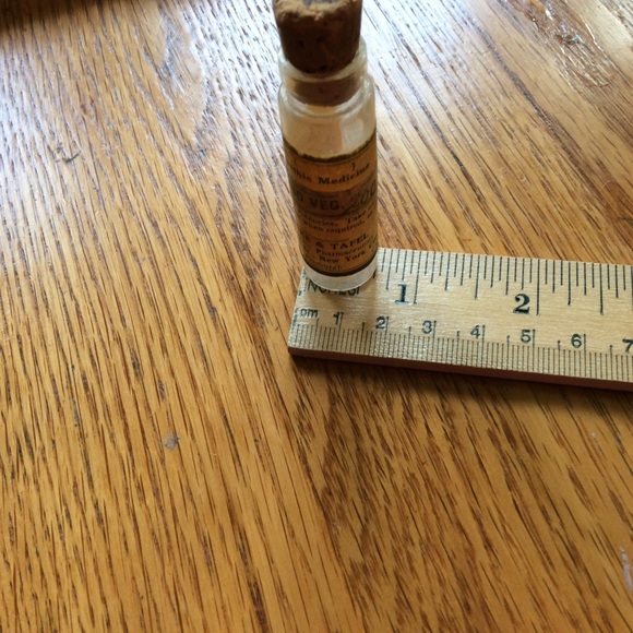 Vintage Homeopathic 24 Glass Bottles. - Picture 6 of 12